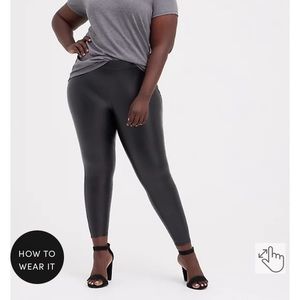 Torrid Faux leather leggings 1X